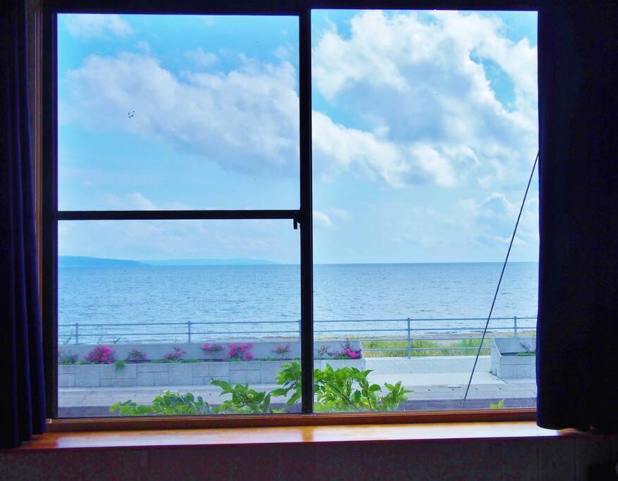 佐渡 ビーチまで0分 1客のみ オーシャンビュー Beach Side House ウッドデッキ Sado Ngoại thất bức ảnh